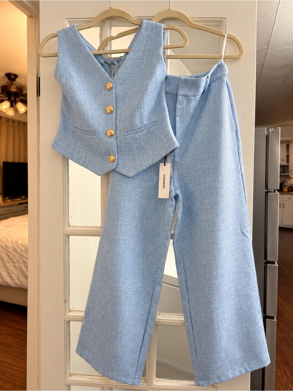 Commense Light Blue Wide-Leg Pants with Matching Button Vest
